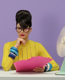 Les bracelets Luc Kieffer Paris dans une publicité pour la marque Toyota